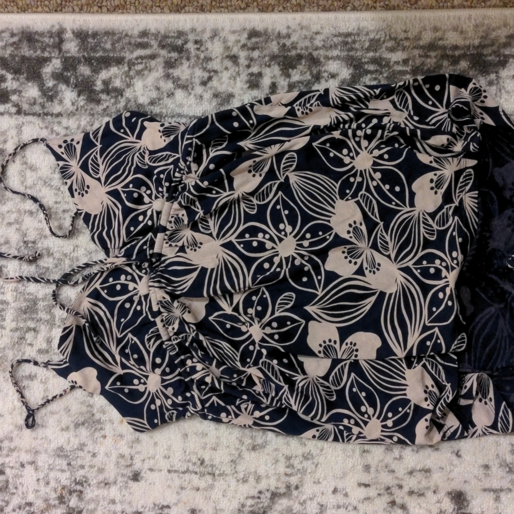 Aerie flowy tank top